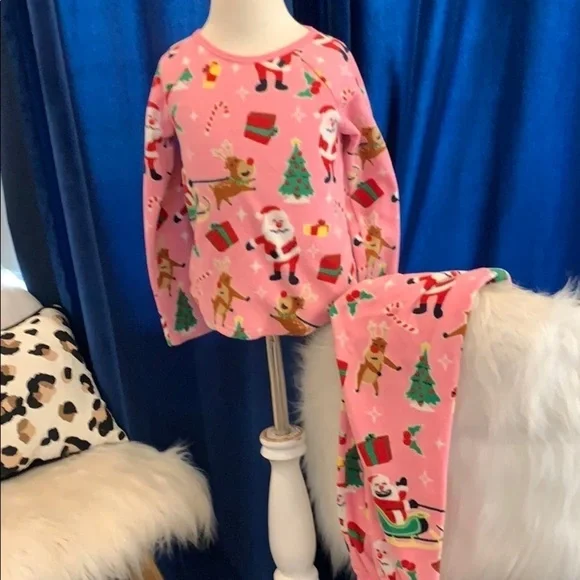Girls Christmas pajamas - Picture 3 of 3